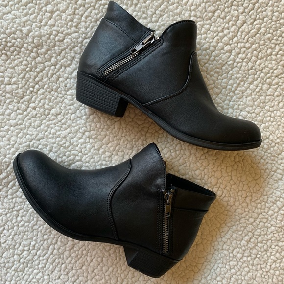 SOLD Apt. 9 Booties - Picture 1 of 5